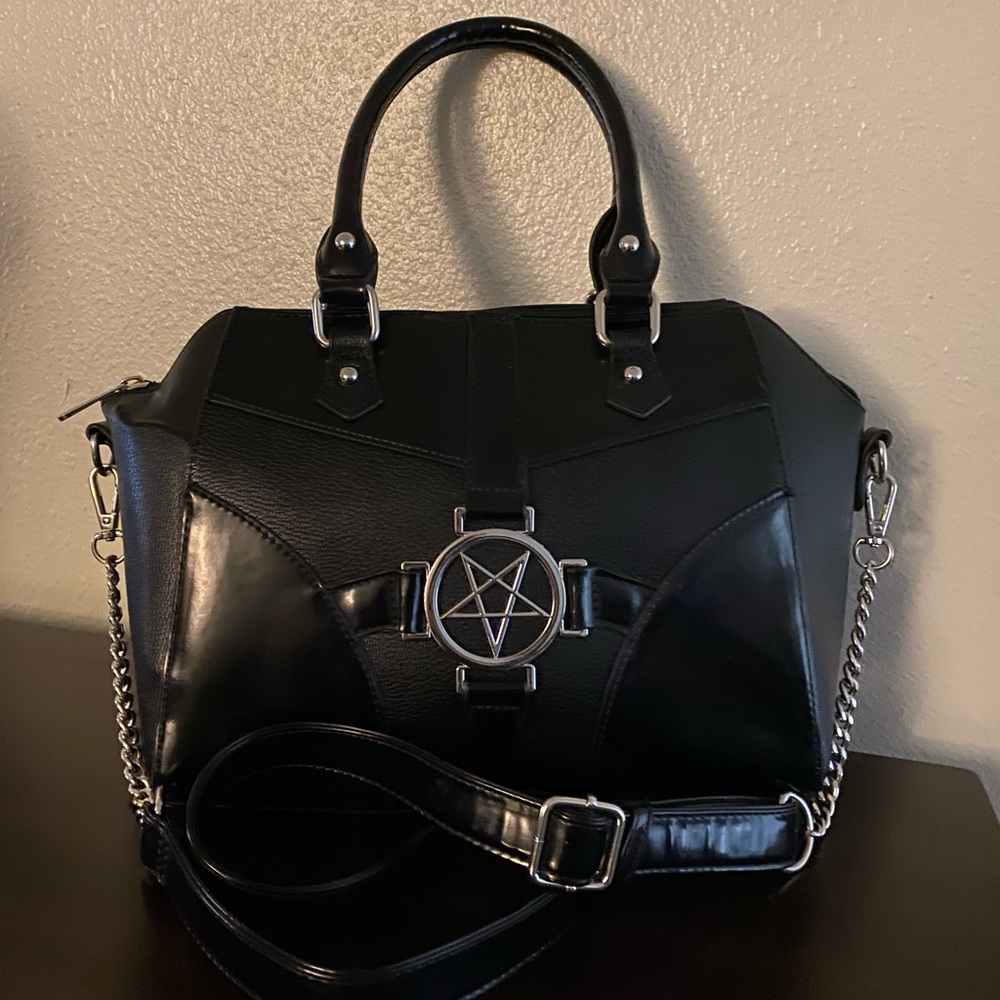 KILLSTAR Sandra Sabbath Pentagram Goth Handbag Black Crossbody Purse - Picture 2 of 7